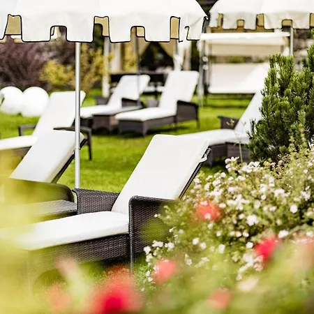 Boutique & Fashion Maciaconi - Gardenahotels Hotel Santa Cristina Val Gardena