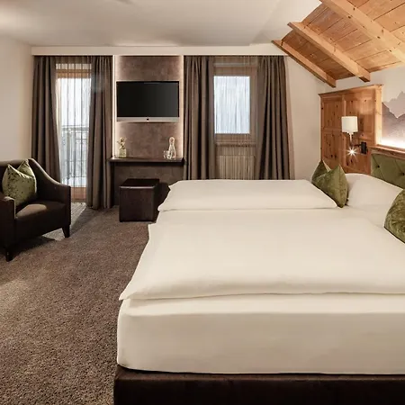 Boutique & Fashion Maciaconi - Gardenahotels 4*